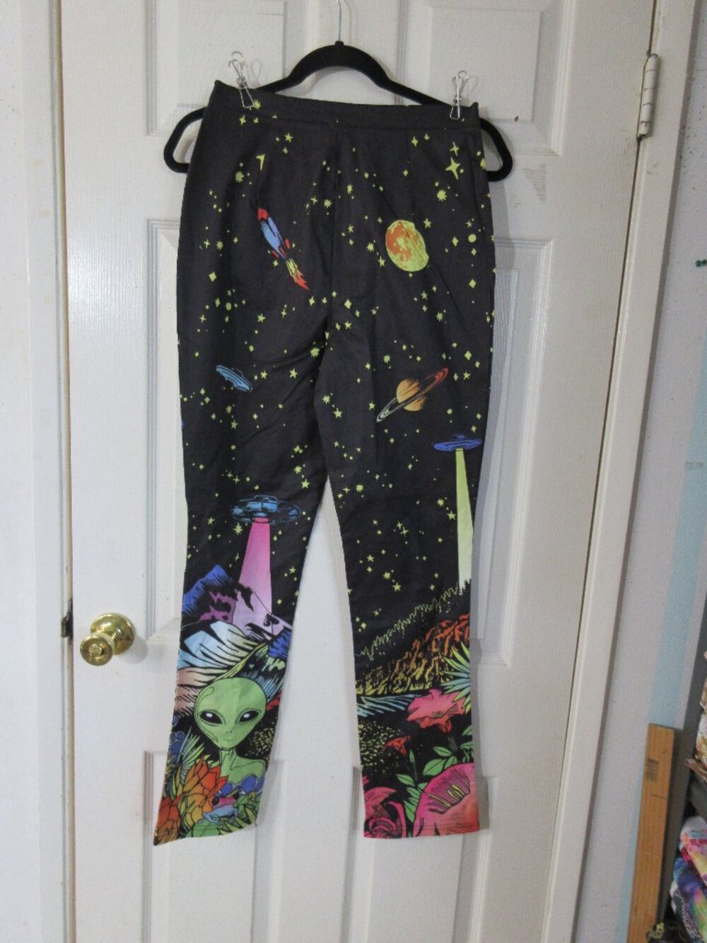 Current Mood Alien Print woven pants Size M jrs - Picture 11 of 16